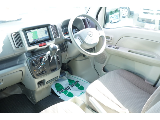 Nissan NV100 Clipper 5