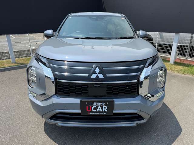 Mitsubishi Outlander 4
