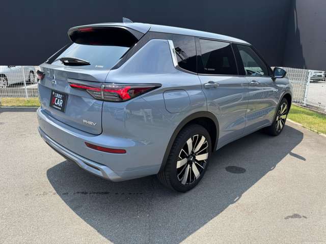 Mitsubishi Outlander 7