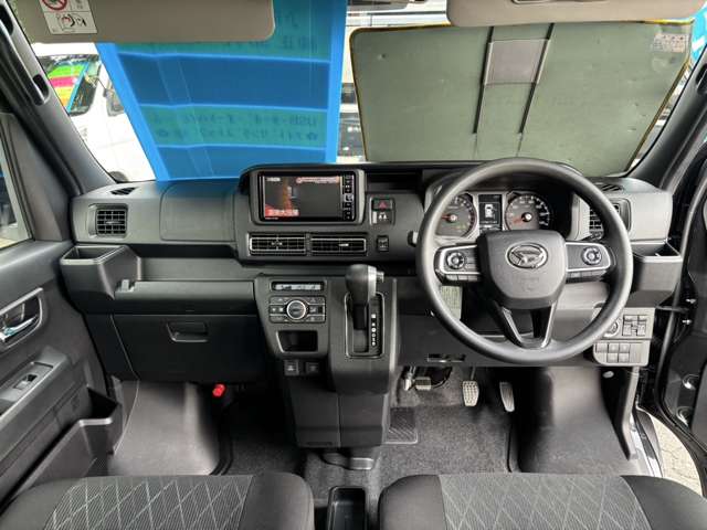 Daihatsu Atrai 12