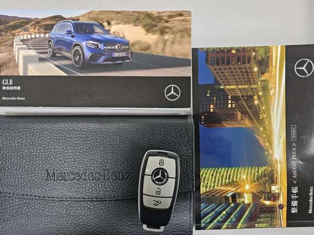 Mercedes-Benz GLB 6