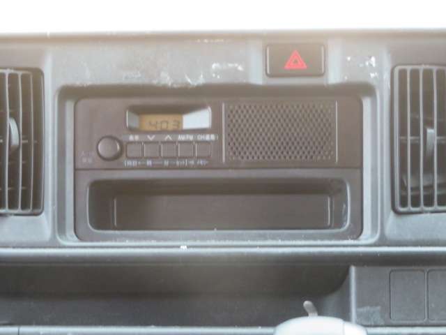 Daihatsu Hijet Cargo 10