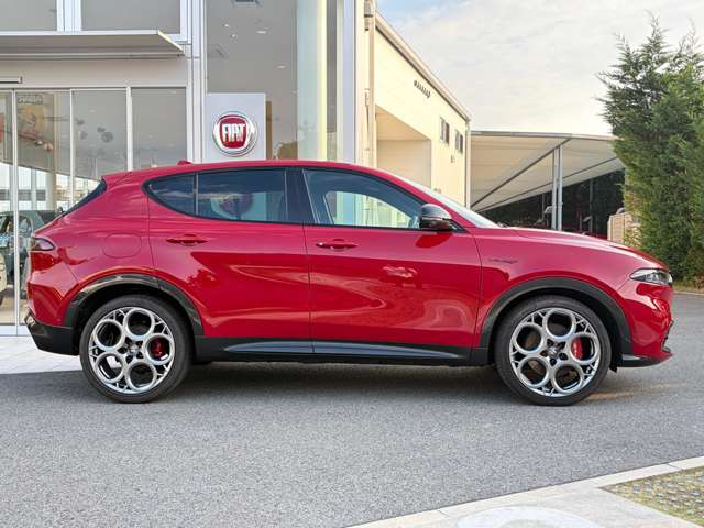 Alfa Romeo トナーレ 12