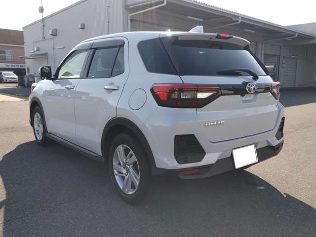 Toyota Raize 7