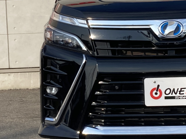 Toyota Voxy 7