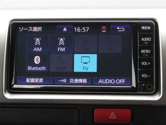 Toyota Hiace Van 4