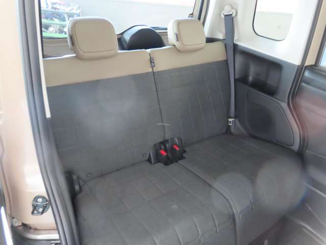 Mitsubishi Delica Mini 7
