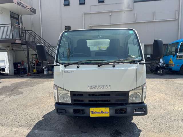 Isuzu Elf 4