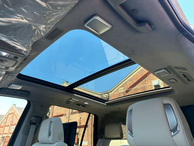 Cadillac エスカレード 6