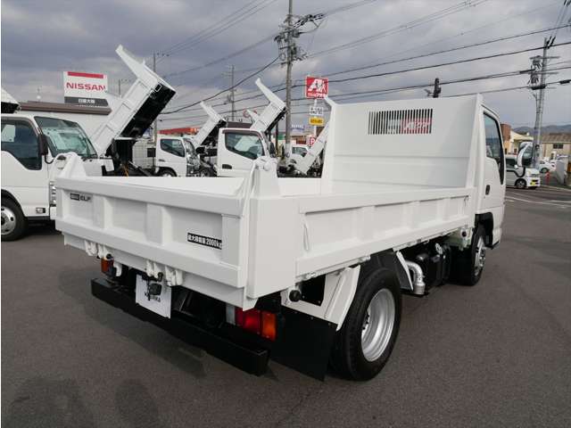 Isuzu Elf 5