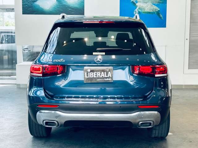 Mercedes-Benz GLB 10