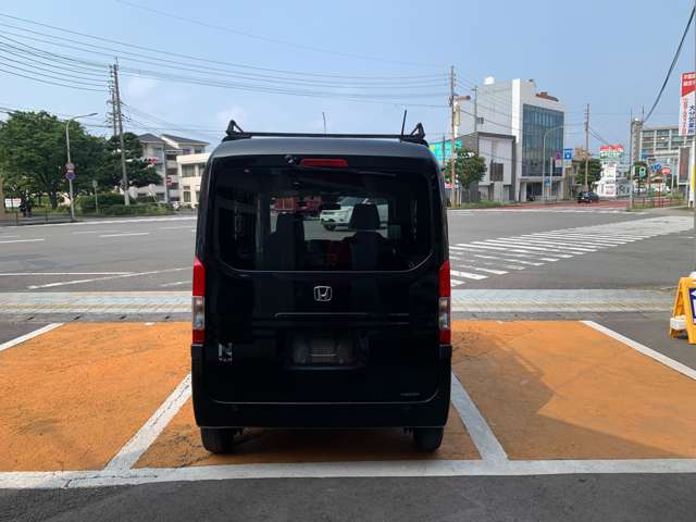 Honda N-VAN 9