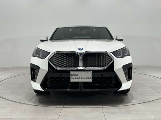 BMW iX2 2