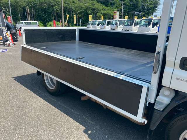 Mitsubishi Fuso Canter 12