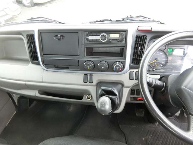 Mitsubishi Fuso Canter 11