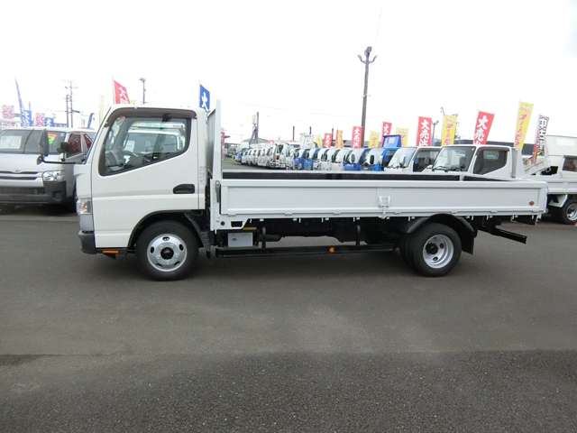 Mitsubishi Fuso Canter 3