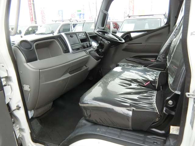 Mitsubishi Fuso Canter 10