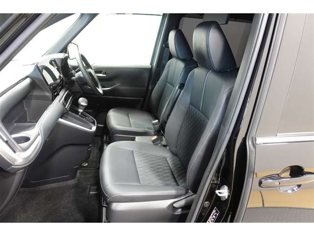 Toyota Noah 6