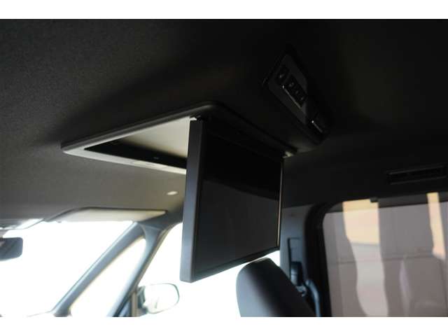 Toyota Noah 9