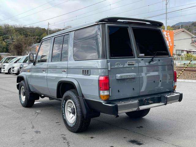 Toyota Land Cruiser Prado 8