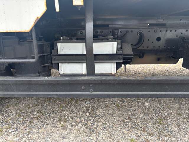 Mitsubishi Fuso Canter 5