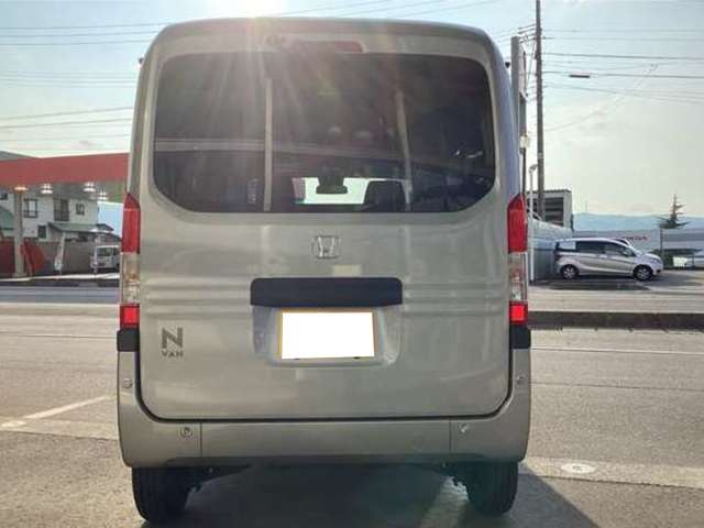 Honda N-VAN 6