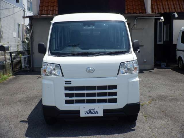 Daihatsu Hijet Cargo 3