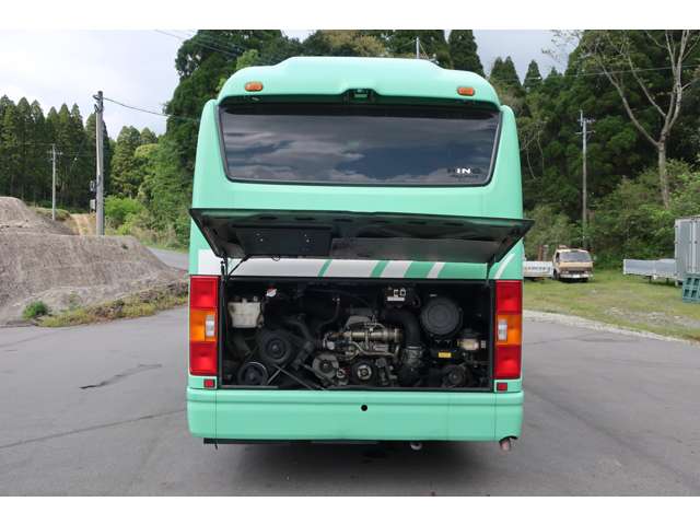 Hino Melpha 12