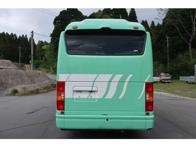 Hino Melpha 9