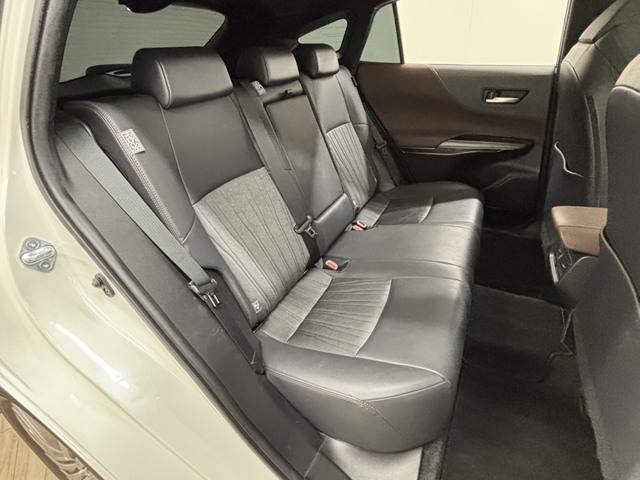 Toyota Harrier 12