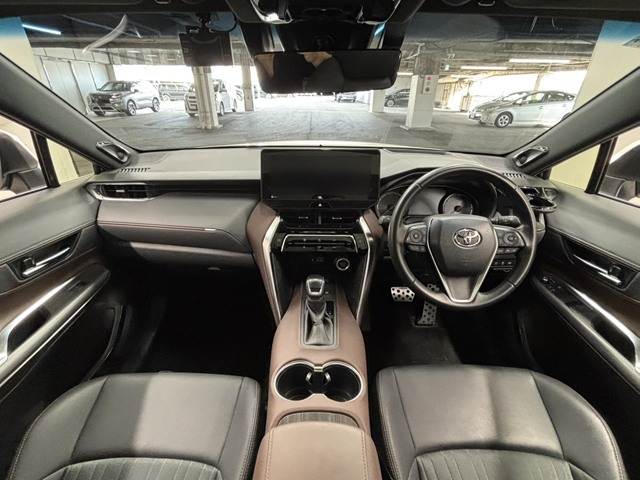 Toyota Harrier 2