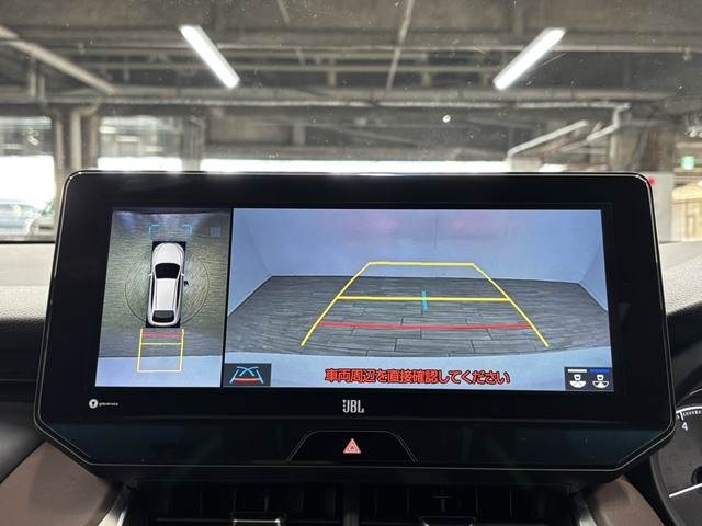 Toyota Harrier 4