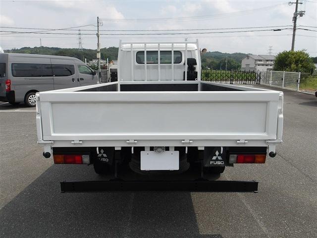 Mitsubishi Fuso Canter 6