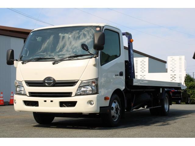 Hino Dutro 2