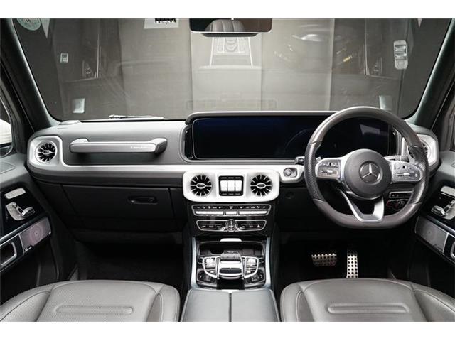 Mercedes-Benz G-Class 4
