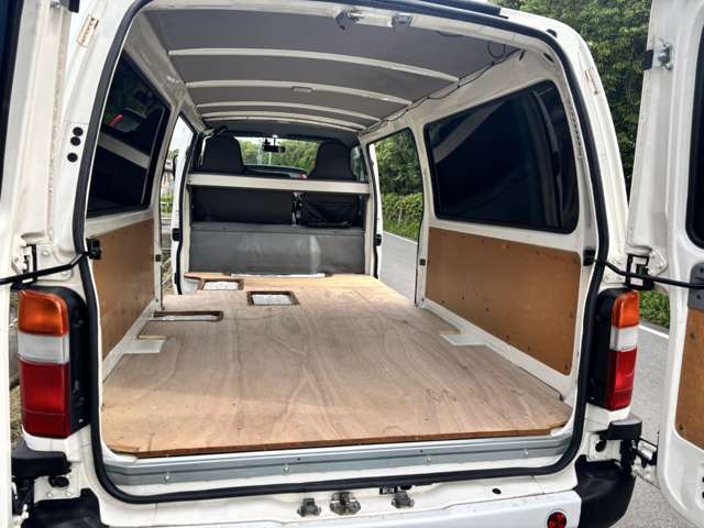 Toyota Dyna Route Van 10