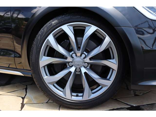 Audi A6 Allroad Quattro 7