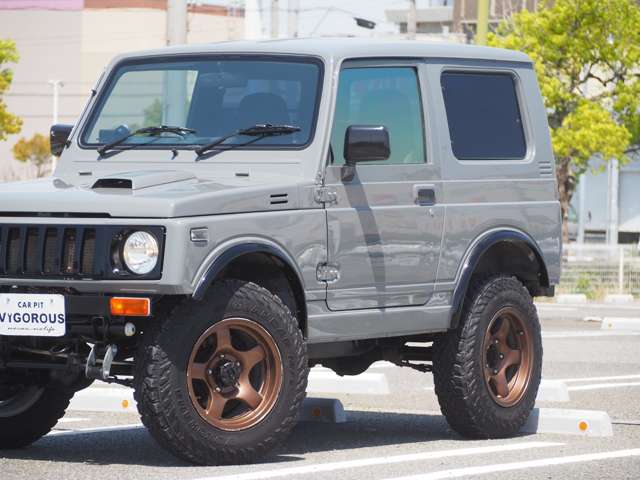 Suzuki Jimny 7