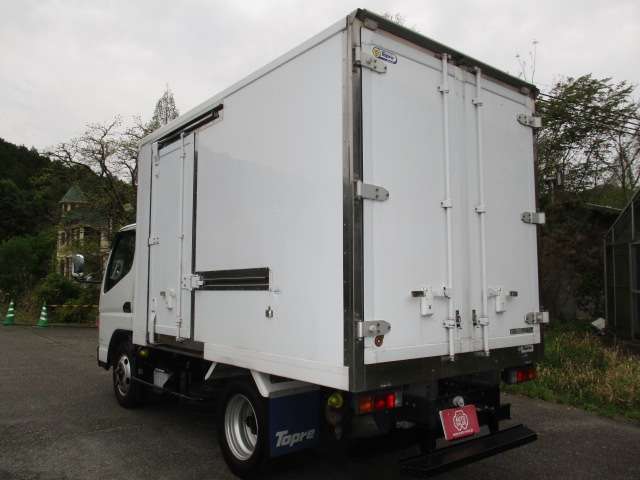 Mitsubishi Fuso Canter 12
