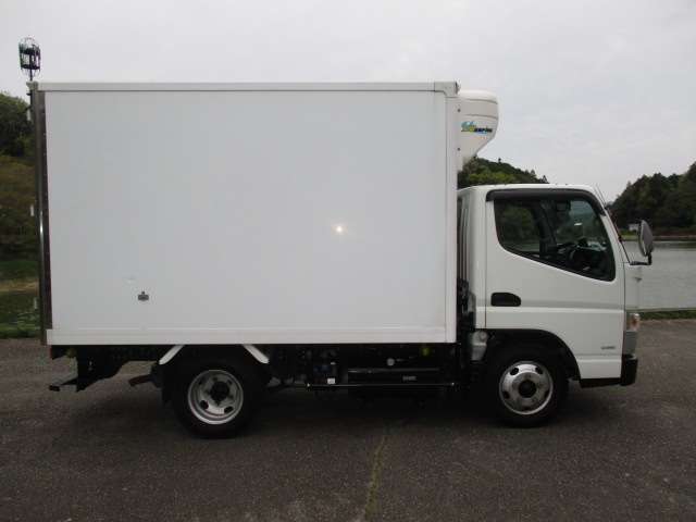 Mitsubishi Fuso Canter 5