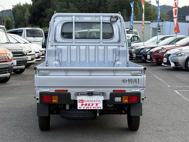 Daihatsu Hijet Truck 5