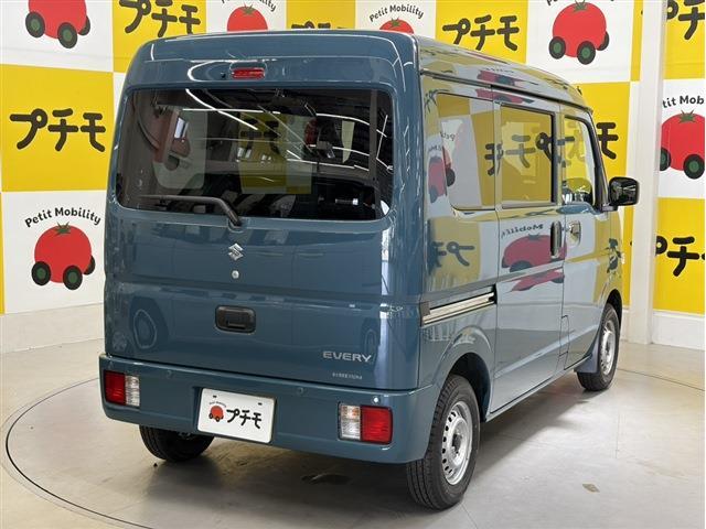 Suzuki Every 12