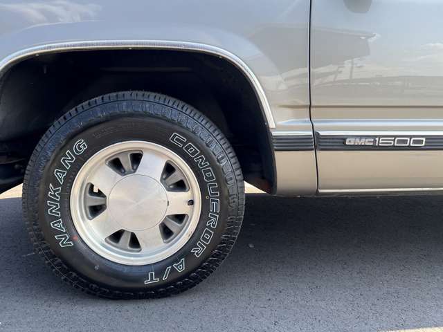 GMC Sierra 9
