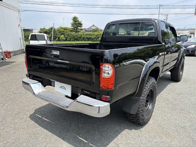 Toyota Hilux 7