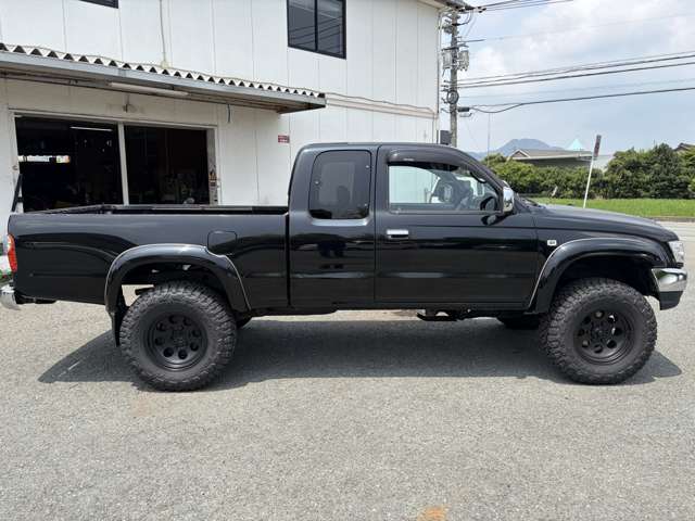Toyota Hilux 8