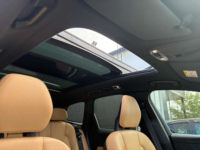 Volvo XC60 6