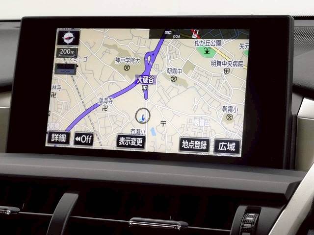 Lexus NX 4