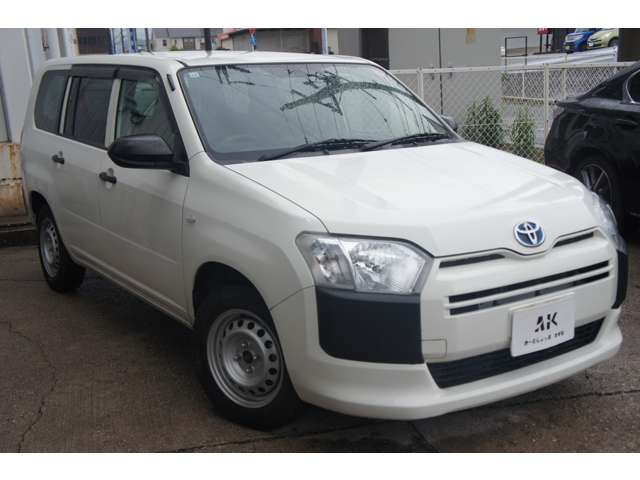 Toyota Probox Van 8