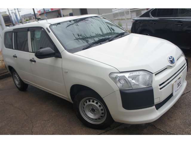 Toyota Probox Van 9