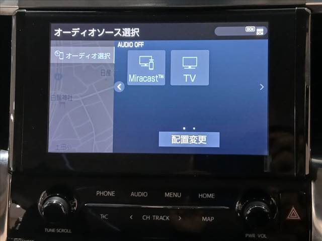 Toyota Alphard 6